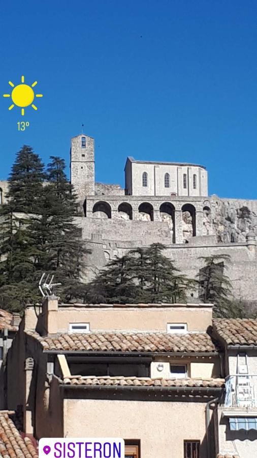 Les Mirabelles Chambres D'Hotes Sisteron Exterior photo