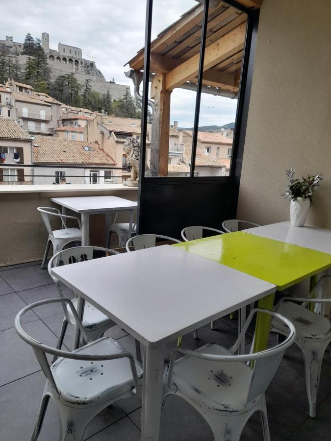 Les Mirabelles Chambres D'Hotes Sisteron Exterior photo